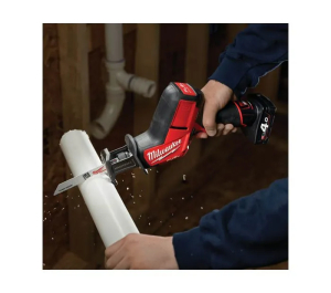 Máy cưa kiếm Milwaukee M12 CHZ-0 – Gọn nhẹ, mạnh mẽ, linh hoạt vượt trội