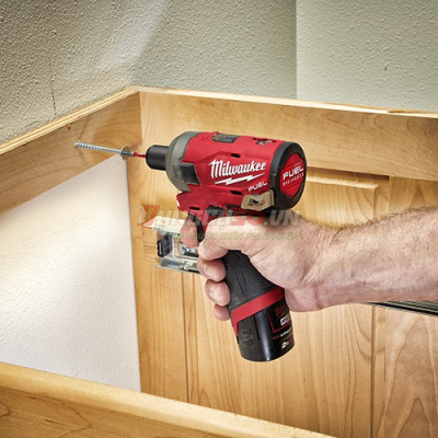 Máy vặn vít thủy lực Milwaukee M12 FQID-0C