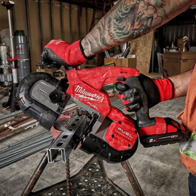 Máy cưa vòng Milwaukee M18 FBS85-0C0 