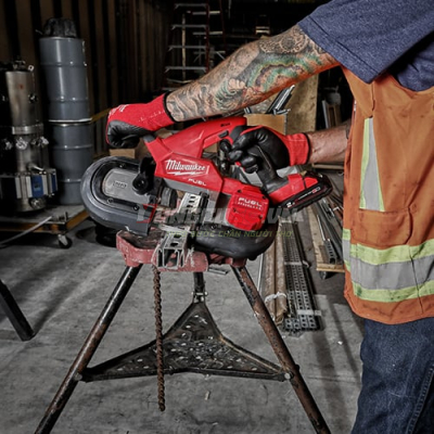 Máy cưa vòng Milwaukee M18 FBS85-0C0 