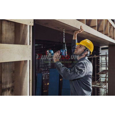 Máy khoan vặn vít pin 18V Bosch GSR 18V-50 - 06019H50K0