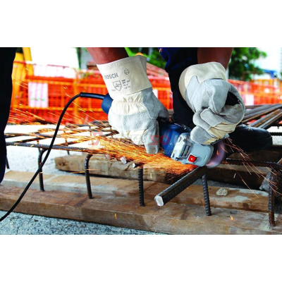 Máy mài góc 100mm Bosch GWS 9-100 P - Công tắc an toàn - 06013965K0