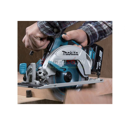 Máy cưa đĩa 165mm pin 18V Makita DHS680RMJ