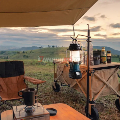 Radio Kết Hợp Đèn Lồng Dùng Pin Makita DMR055