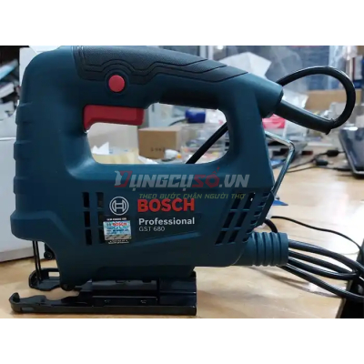 Máy cưa lọng GST 680