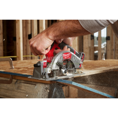 Máy cắt gỗ đĩa tròn 140 mm Milwaukee M12 FCS442-0