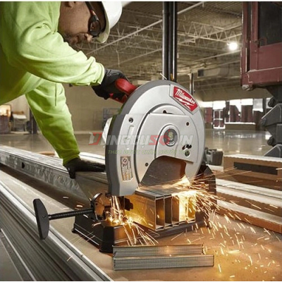 Máy cắt sắt Milwaukee M18 CHS355-0