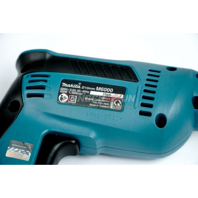 Máy khoan sắt 10mm Makita M6000B