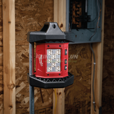 Đèn LED hắt sáng Milwaukee M18 AL-0