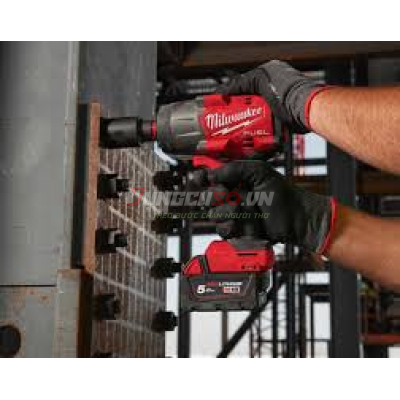 Máy siết bu lông 2169Nm 1/2 inch Milwaukee M18 FHIW2F12